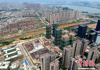 前11月全國房地產開發(fā)投資121265億 同比增10.2%